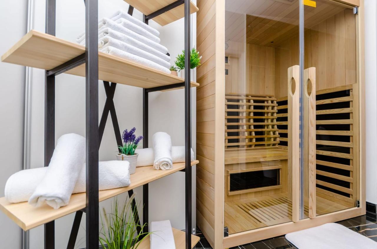 Deluxe Double Room With Sauna And Pool Каштела Экстерьер фото
