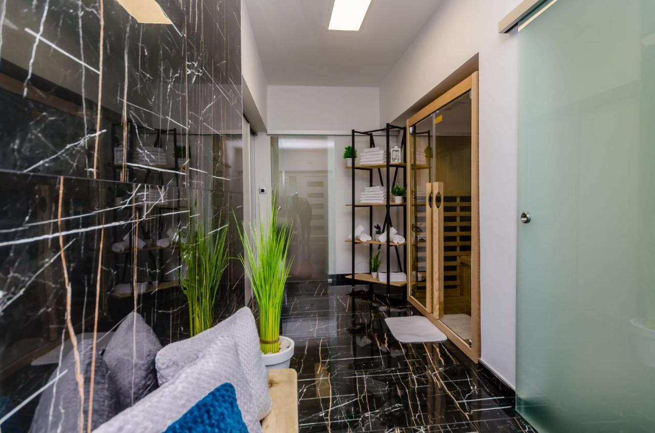 Deluxe Double Room With Sauna And Pool Каштела Экстерьер фото