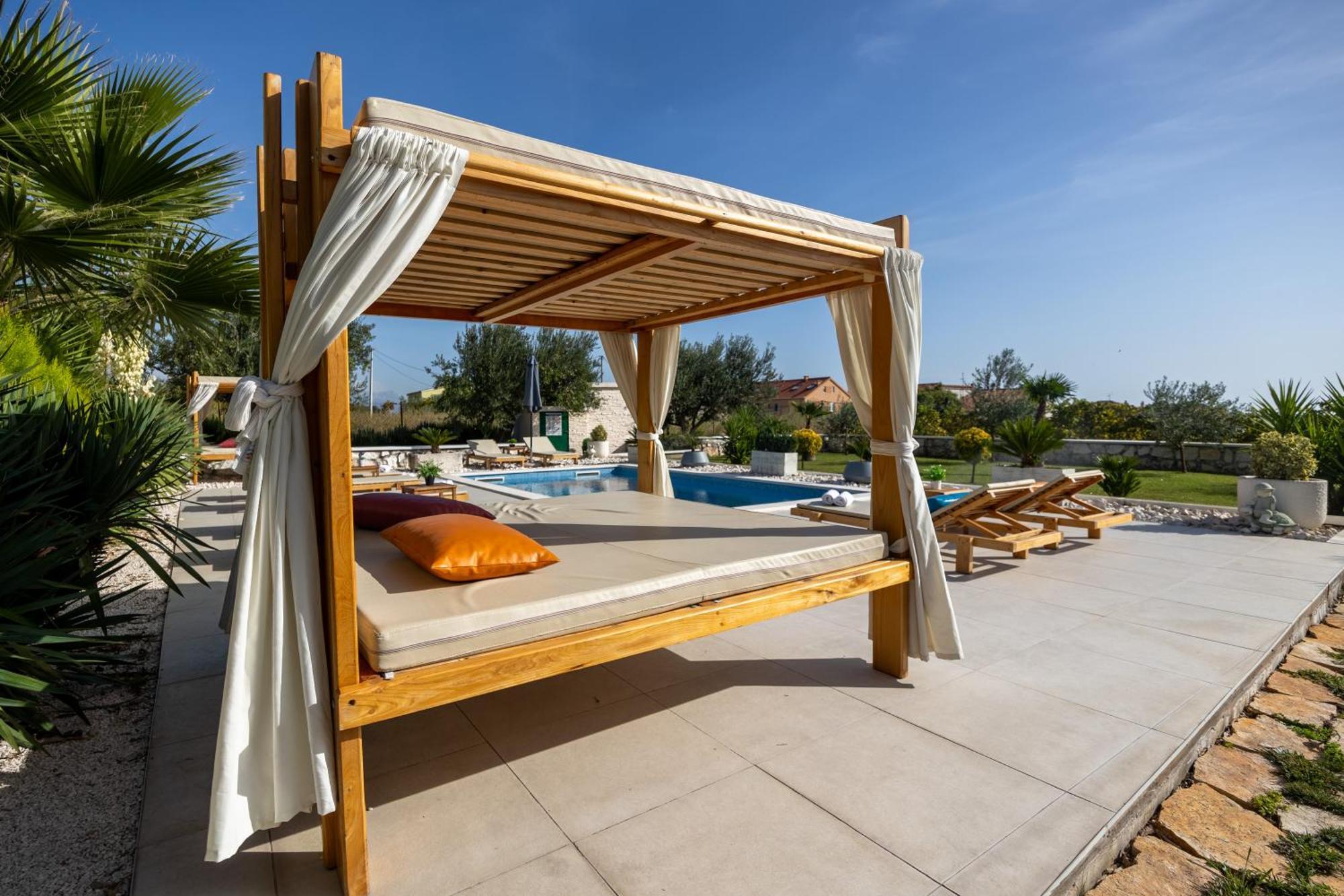 Deluxe Double Room With Sauna And Pool Каштела Экстерьер фото